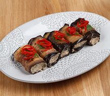 Рулетики из баклажанов с орехами