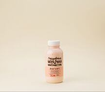 Йогурт Клубника 2,5% в бутылке