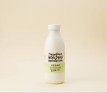 Кефир 2,5% в бутылке ПЭТ