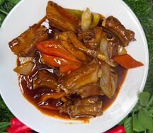 Тушеные свиные ребрышки