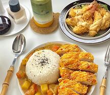 Ланч с рисовыми блюдами