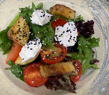 Салат с хрустящими баклажанами