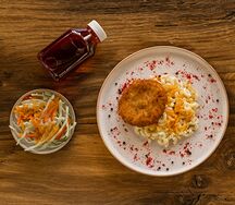 Ланч с куриной котлетой