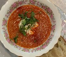 Томатный суп со страчателлой