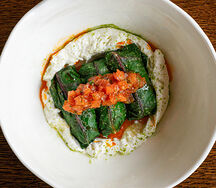 Долма с судаком, креветкой, лабне и сальсой