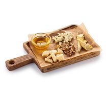 Сыр в ассортименте