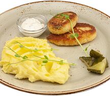 Рубленые рыбные котлеты с пюре