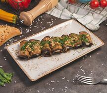 Рулетики из баклажан