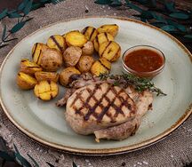 Свинина гриль с молодым картофелем