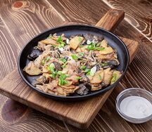 Жареха с грибами