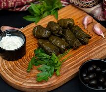 Долма из виноградных листьев 