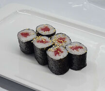 Классический ролл с тунцом