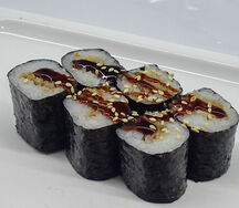 Классический ролл с угрем