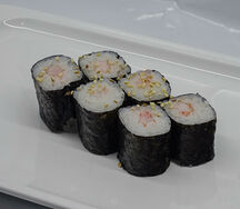 Классический ролл с креветкой
