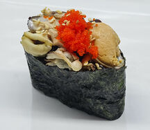 Фирменные суши с мидиями