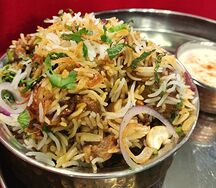 Хайдарабадский чикен бирьяни