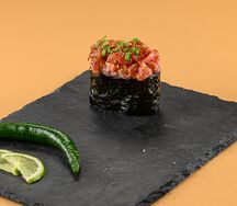 Гункан Тунец