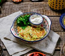 Оладьи из кабачков со сметаной