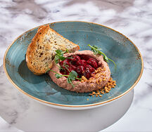 Куриный паштет с подкопчённой вишней