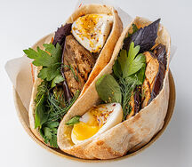 Сабих с курицей