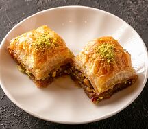 Баклава с фисташками классическая