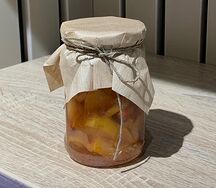 Варенье из груши с миндалем и коньяком