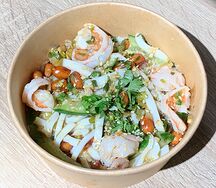 Салат с креветками и кальмаром