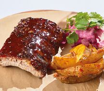 Свиные рёбрышки по-грузински с деревенским картофелем и капустой