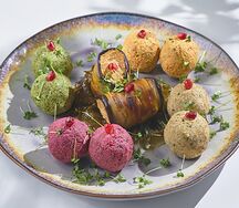 Ассорти пхали