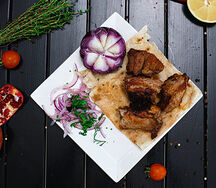 Шашлык из лопатки свинины