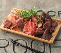 Мясная гастрономия