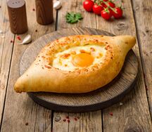 Хачапури по-аджарски