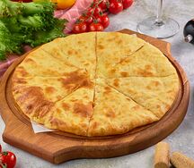 Осетинский пирог с картофелем и сыром