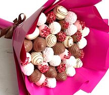 Букет из клубники в шоколаде Полянка