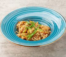 Лапша удон с курицей в соусе терияки