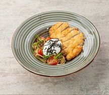 Курица в панировке с удоном