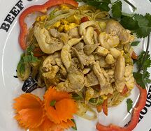 Фо сао с курицей