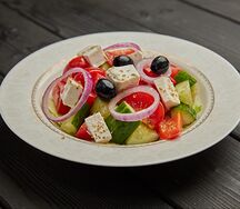 Салат греческий