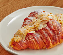 Круассан миндальный					