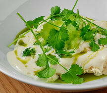 Треска горячего копчения с козьим сыром