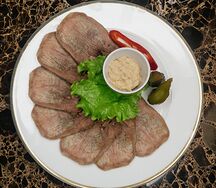 Говяжий язык с хреном