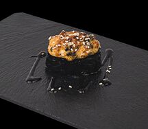 Запечённое суши с крабом спайси