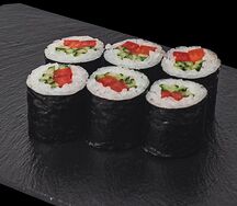 Классический огурец и паприкой