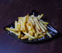 Фри с пармезаном и кетчупом