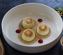 Сырники с вареной сгущенкой 