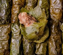 Долма в винoградном листе