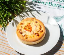 Мини-пицца с копченостями