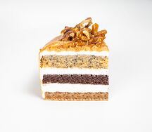 Кусочек торта Императорский
