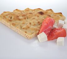 Осетинский пирог с горбушей и сыром