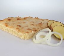 Осетинский пирог с картофелем и жареным луком